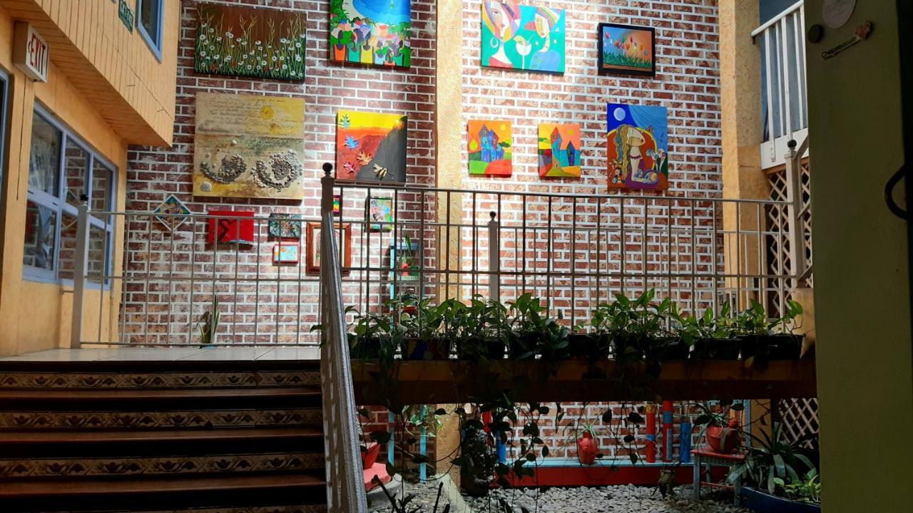 Hotel El Delfin Lívingston المظهر الخارجي الصورة